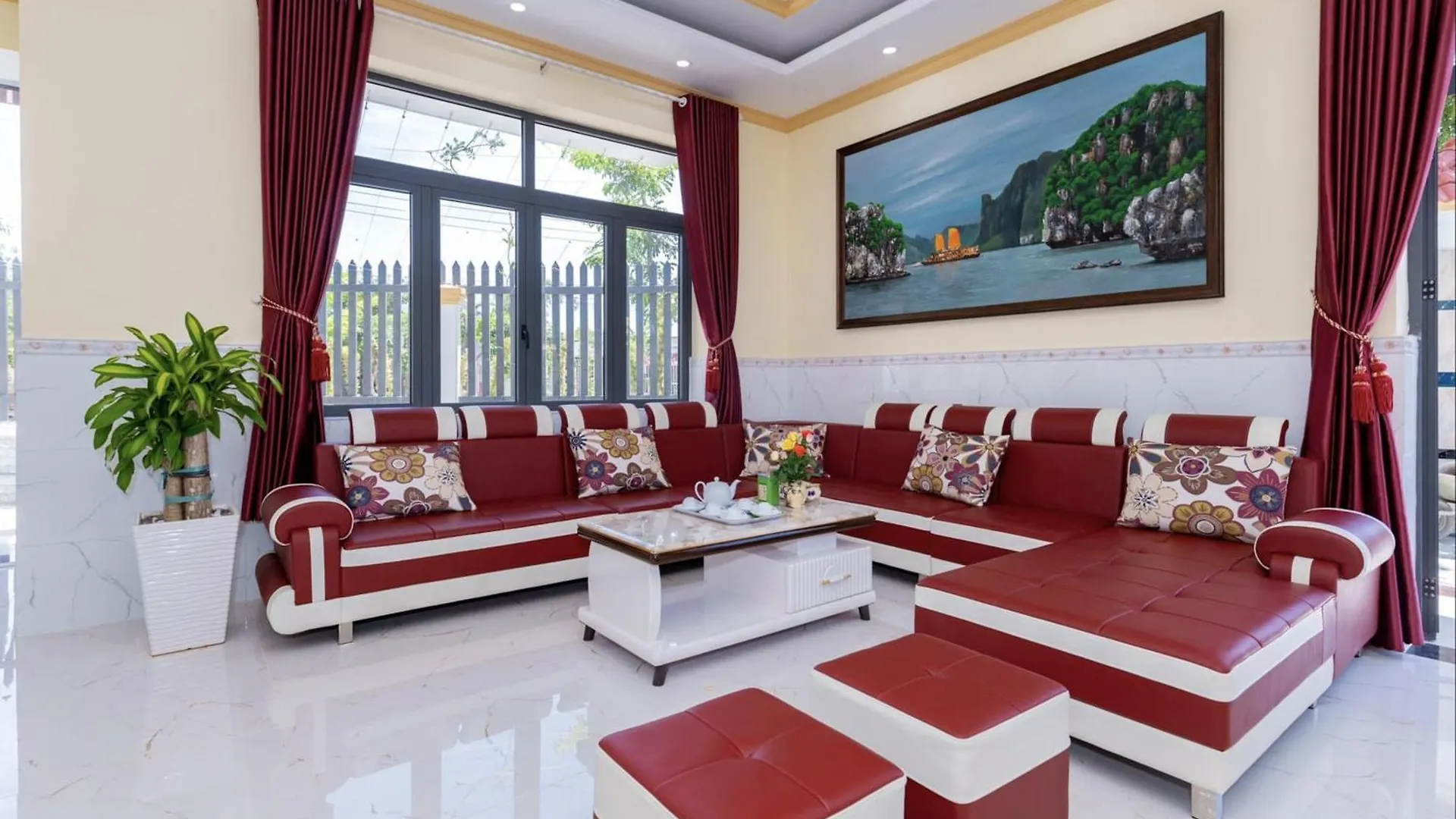 Country house The Royal Villa Pool View Vung Tau